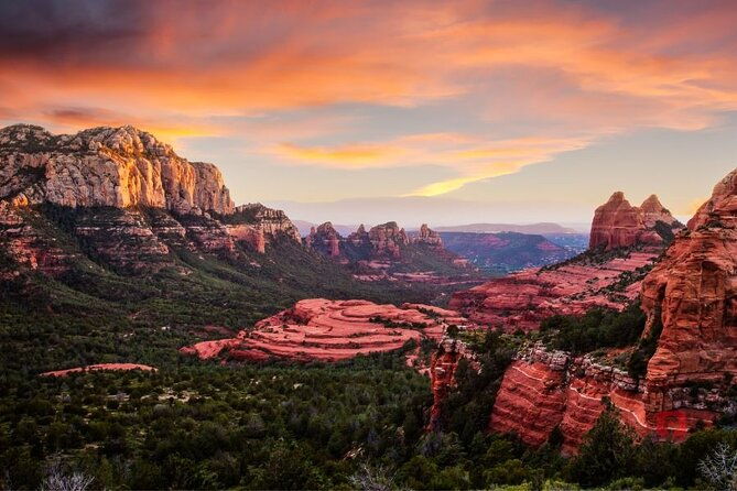 self-guided-audio-driving-tour-of-sedona