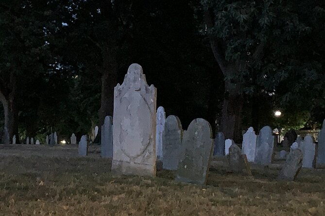 self-guided-smartphone-ghost-walking-tour-boston-app-emf-reader