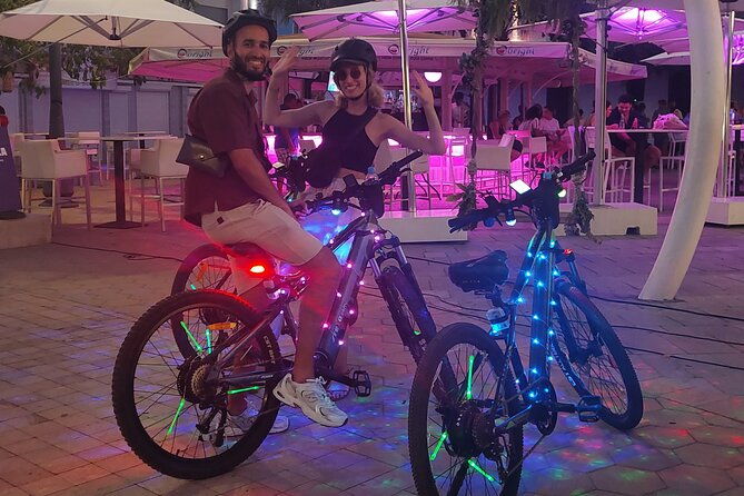 semi-private-twilight-neon-glow-e-bike-oranjestad-experience