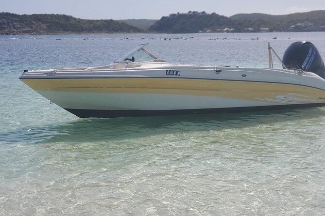 share-boat-trip-discover-green-island-and-sea-turtles-half-day