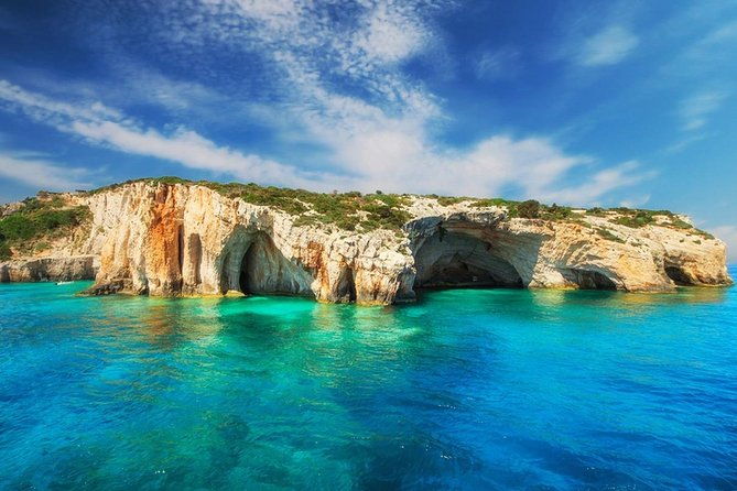 shipwreck-and-blue-caves-8m-private-boat-tour-up-to-11pax-2