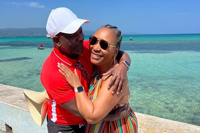 shopping-sightseeing-local-guided-tour-in-montego-bay