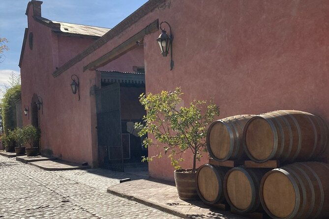 sip-savor-private-tour-of-three-charming-wineries