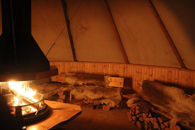 sleigh-ride-w-snacks-experience-arctic-farm-life