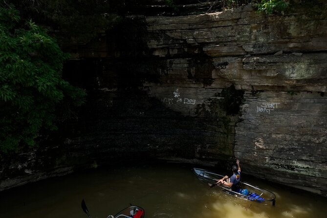 small-group-clear-kayak-tour-of-old-hickory-lake