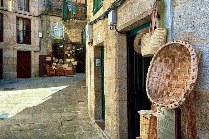 small-group-historic-walking-tour-of-vigo