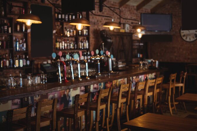 small-group-pub-walk-tour-in-austin-with-professional-guide