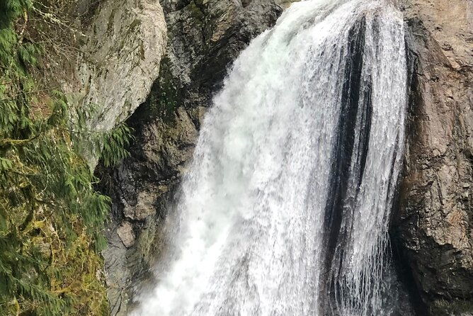 snoqualmie-falls-and-twin-falls-hike-2