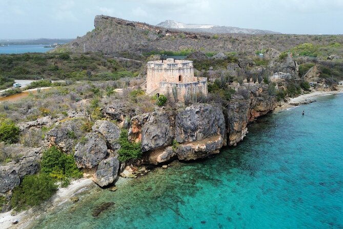 snorkel-boat-trip-sunken-ship-old-dutch-fort-spanish-bay