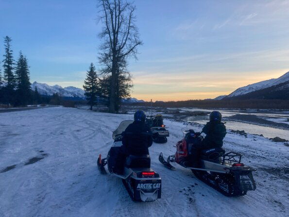 snowmobile-classic-tour-in-kenai-fjords-national-park