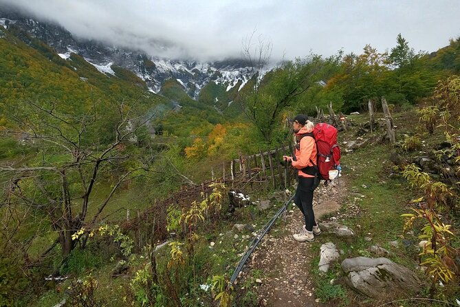stand-up-paddle-at-skadar-lake-and-hiking-from-valbona-to-theth-in-4-days