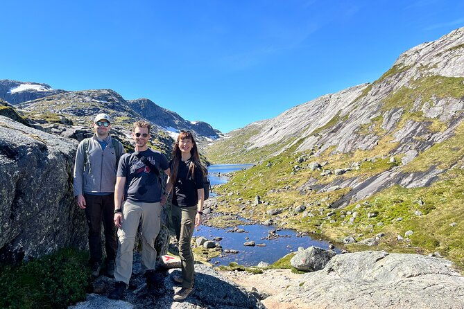 stavanger-kjerag-hike-with-guide-and-transportation