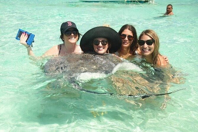 stingrays-starfish-and-snorkeling-tour