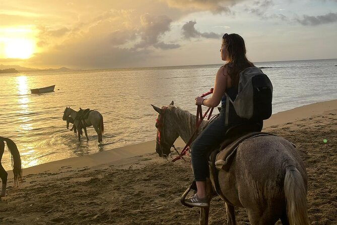 sunset-beach-horseback-riding