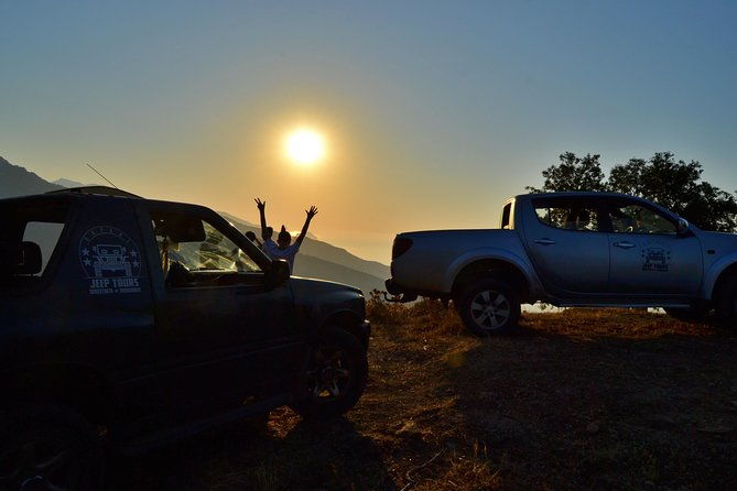 sunset-with-bbq-jeep-excursions