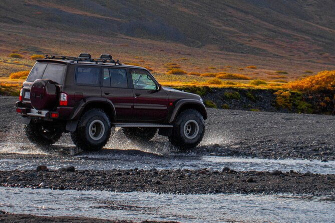 super-jeep-private-tour-at-thorsmork