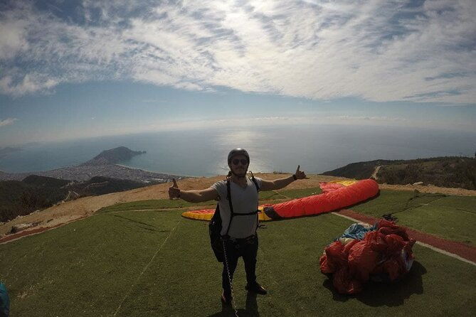 tandem-paragliding-tour-in-alanya-with-roundtrip-transfer