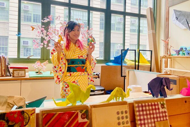 taros-origami-studio-30-minute-origami-experience-brooklyn-new-york