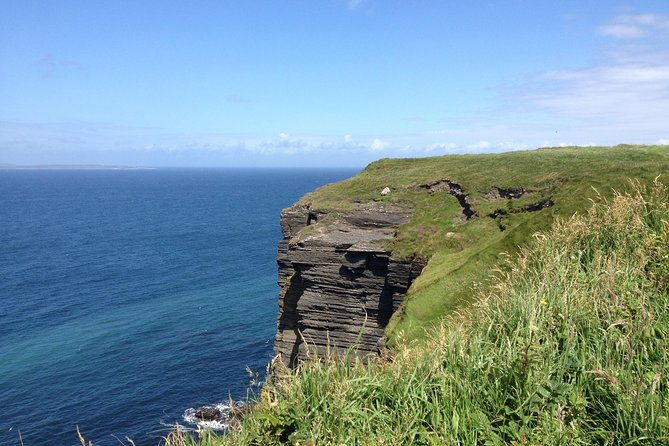 the-cliffs-of-moher-and-burren-national-park-private-tour