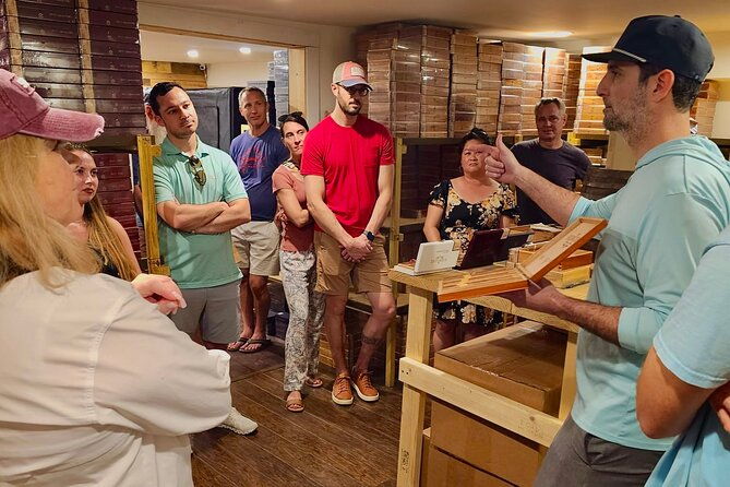 the-hemingway-experience-by-key-west-food-tours