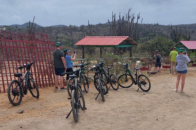 the-spanish-lagoon-gold-mills-nature-heritage-e-bike-aruba