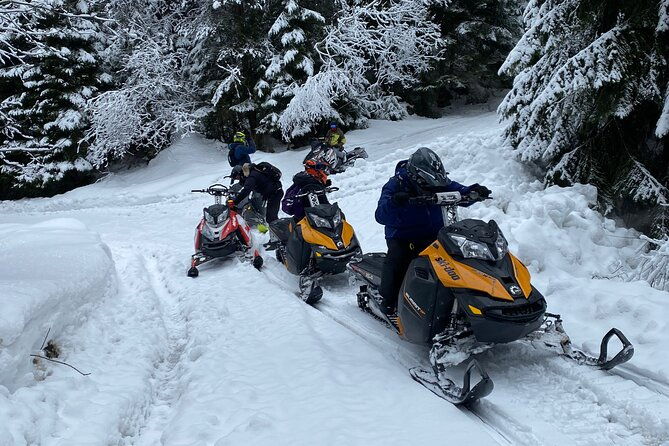the-ultimate-snowmobile-adventure-7-rila-lakes-panichishte