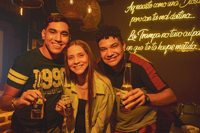 thursday-night-bar-crawl-in-barranquilla-colombia