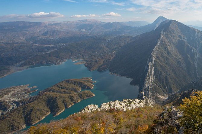 tirana-walking-tour-and-bovilla-lake-3-6-pax-2