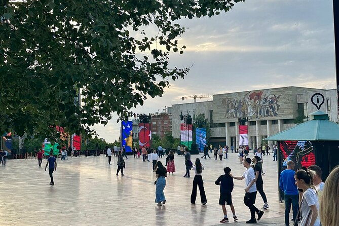 tirana-walking-tour-around-the-historic-centre-2