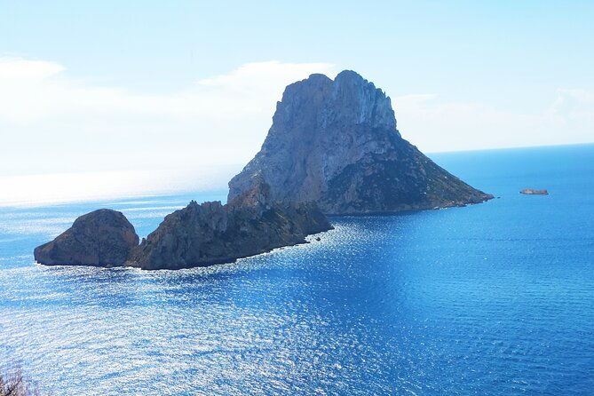 tour-around-the-jewels-of-ibiza-salt-beds-es-vedra-time-space