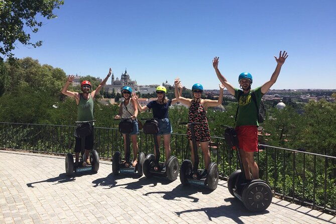 tour-in-segway-around-the-city-in-1-hour-2
