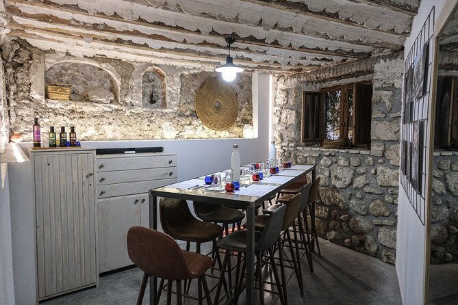 tour-of-olive-grove-and-oil-mills-with-oil-tasting