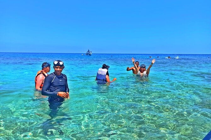 tour-of-rosario-islands-by-boat-baru-and-playa-blanca