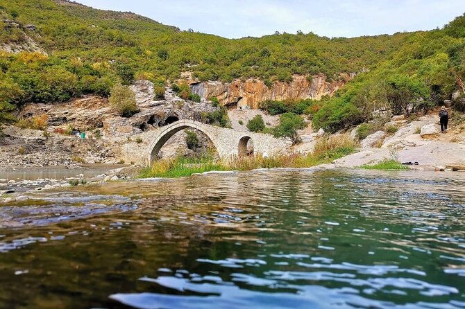 tour-to-thermal-baths-of-permet-and-exploring-langarica-canyon