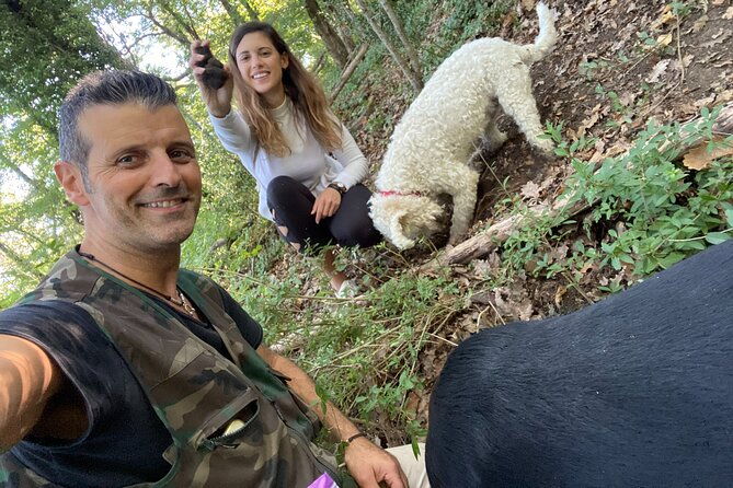 truffle-hunting-experience-siena-tartufi