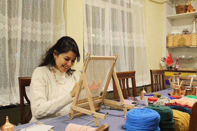 turkish-carpet-weaving-workshop