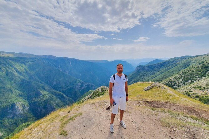 umoljani-village-to-lukomir-village-via-obalj-hike-from-sarajevo-2