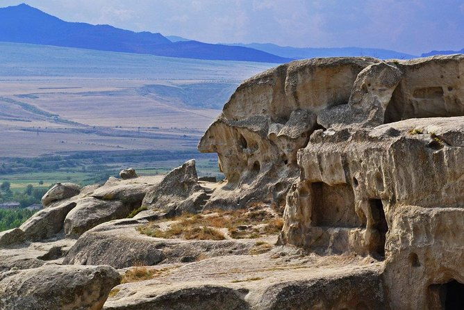 uplistsikhe-mtskheta-and-jvari-historical-private-day-tour-from-tbilisi