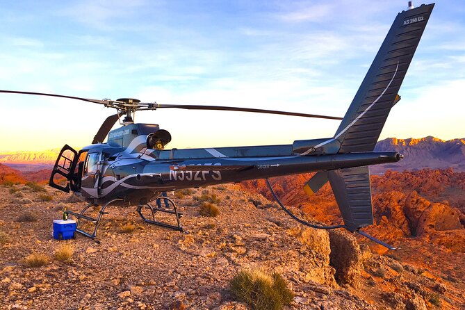 valley-of-fire-helicopter-tour-and-landing-with-champagne-toast