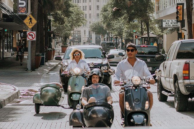 vespa-sidecar-tour-in-san-antonio-with-tacos