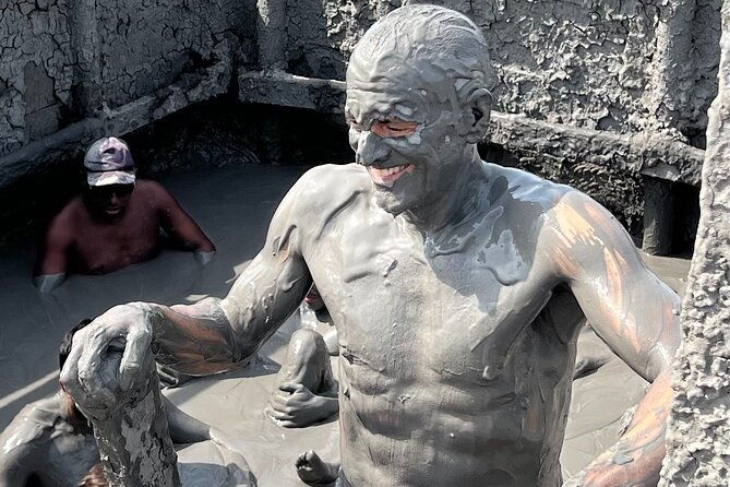 vip-private-mud-volcano-tour-with-english-spanish-speaking-guide