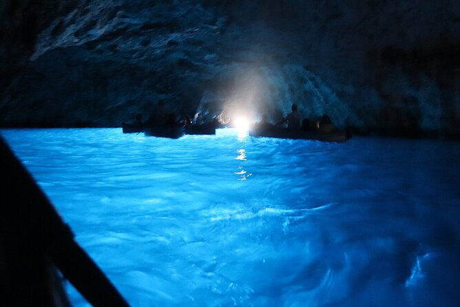 visit-the-blue-grotto-and-guided-tour-of-capri-and-anacapri
