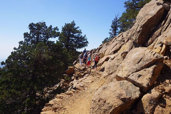 walk-on-artemis-trail-and-in-old-kakopetria