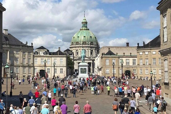 walking-tour-copenhagen-and-christiansborg-3-hours