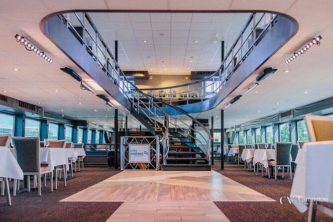 washington-dc-signature-dinner-cruise-2