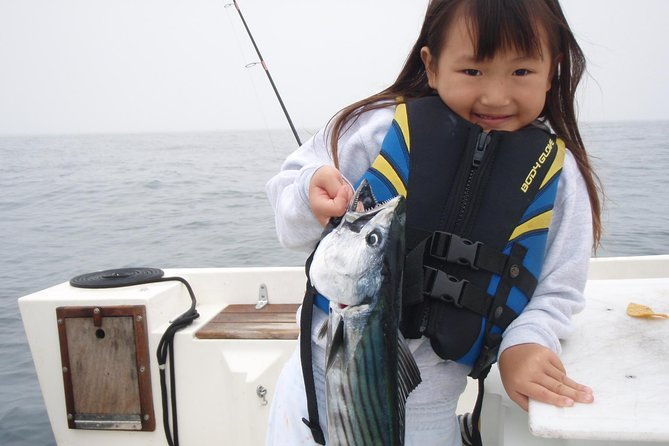 whale-watching-and-fishing-combination-excursions