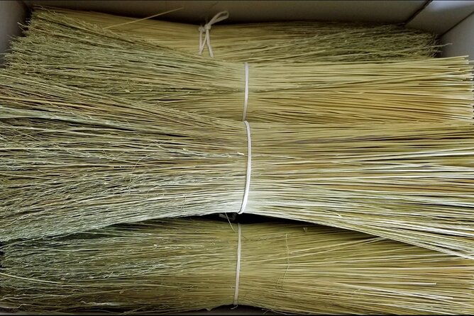 witch-city-broom-making-workshop-in-salem
