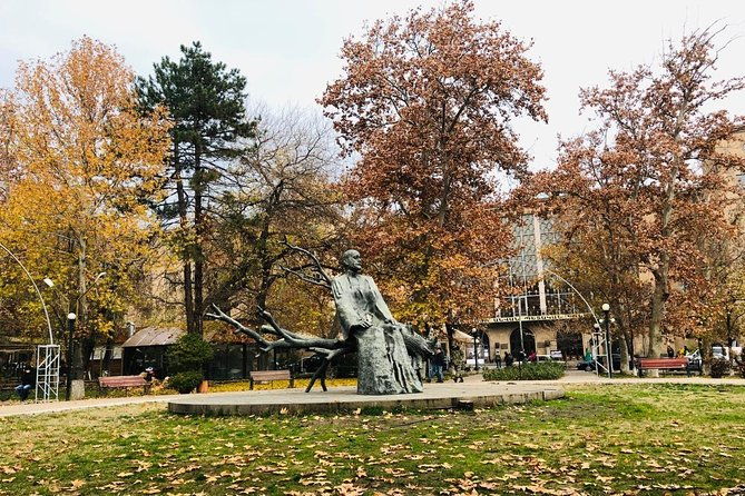 yerevan-city-zvartnots-airport-transfer-2