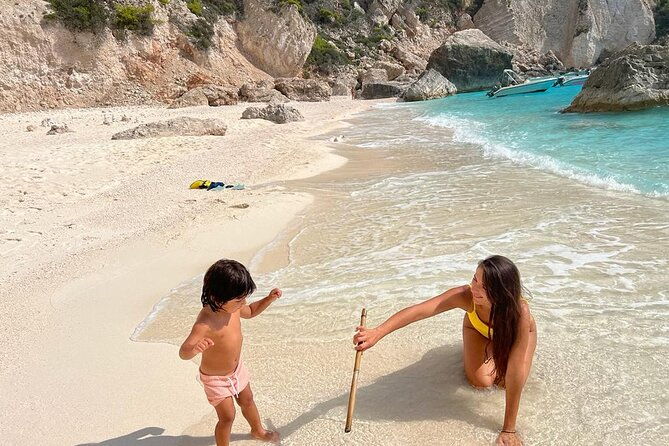 zakynthos-private-cruise-to-turtle-island-keri-caves-mizithres-2