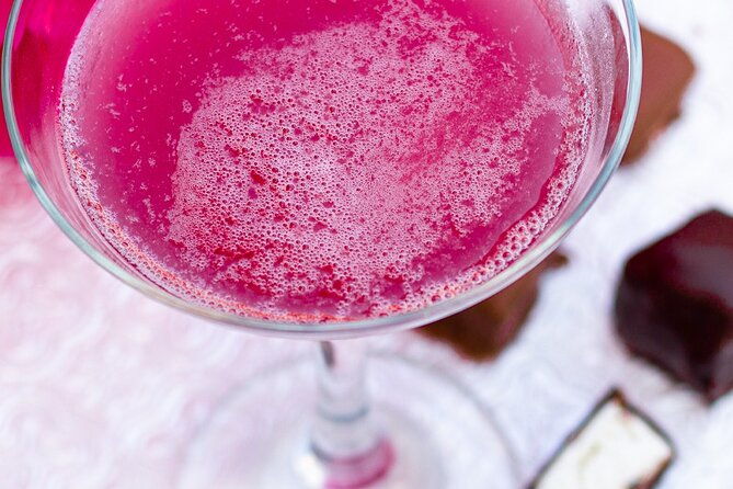 75-minute-jacksonville-candy-and-cocktail-guided-class